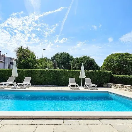 Olimpia 2 Apartament