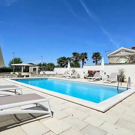 Olimpia 2 Apartmán *