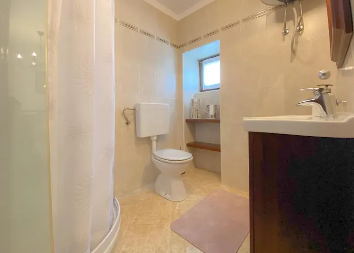 Appartement Olimpia 2 *