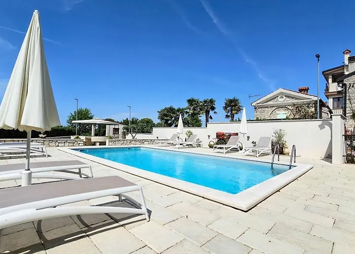 Olimpia 2 Appartement *