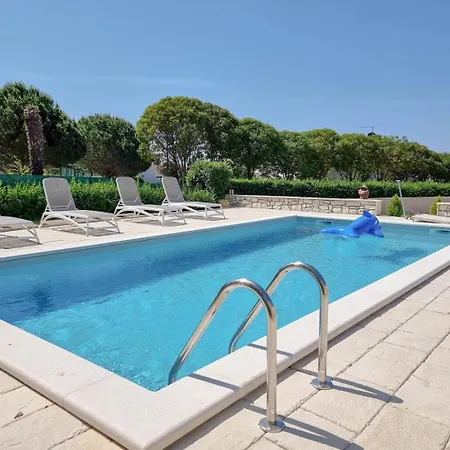 Apartment Olimpia 2 Novigrad (Istria)