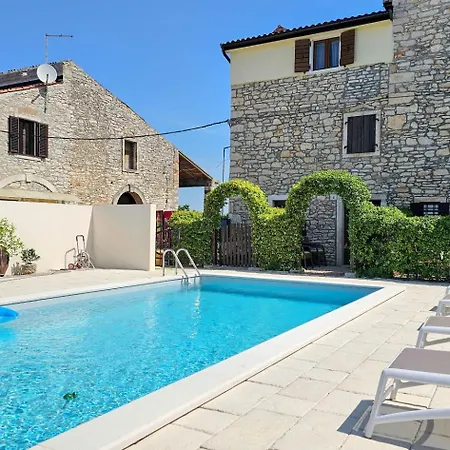 Olimpia 2 Apartment Novigrad (Istria)